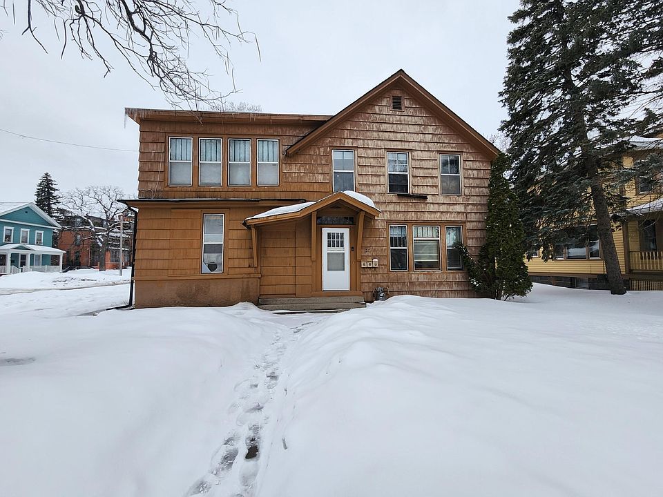 1st image of 327.5 8th Ave S