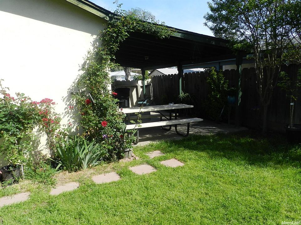 2nd image of 5108 Estates Dr