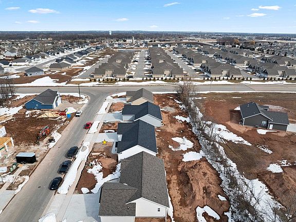 4th image of N9278 Constellation Dr