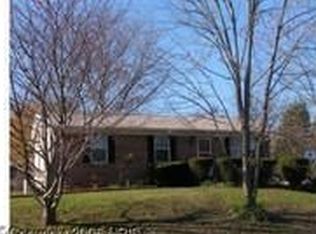 220 Austin Dr, Stafford, VA 22556