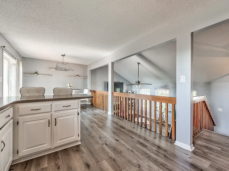 8601 N Pomona Ave — Photo 14
