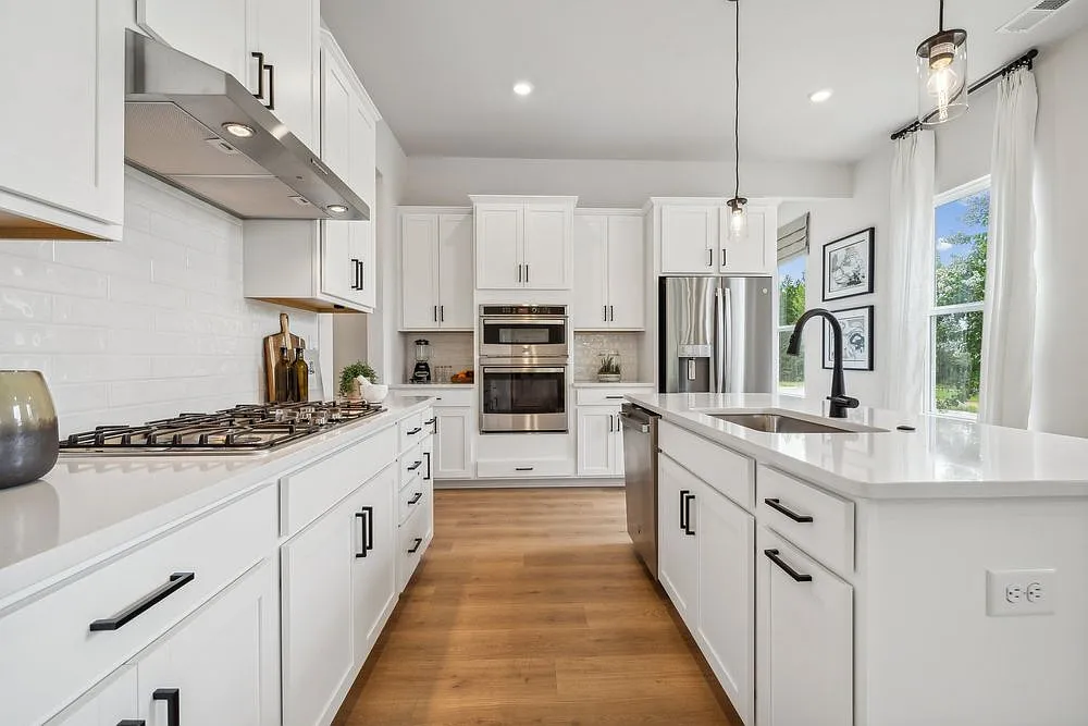 4 bed, 3.5 bath, 2478 sqft, $2,799 — Photo 3