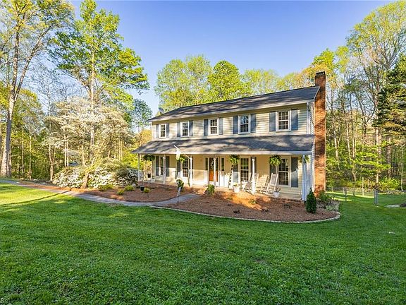 2nd image of 4604 Valleymeade Ct