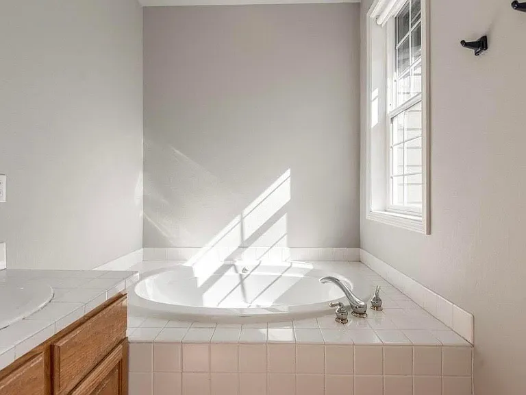 1238 NE Cedar Ridge Loop — Photo 15