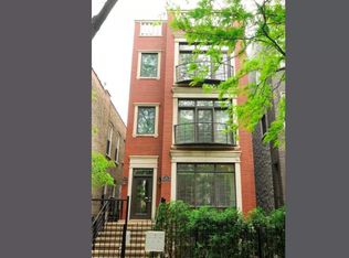 831 N Winchester Ave #2, Chicago, IL 60622