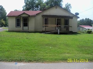 303 Walnut St, Dyer, TN 38330
