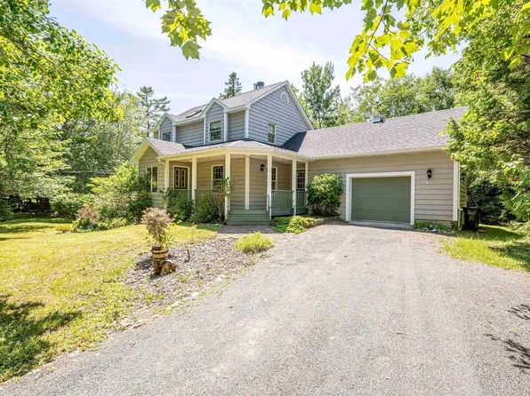 63 Schwartz Rd, Hubbards, NS B0J 1T0