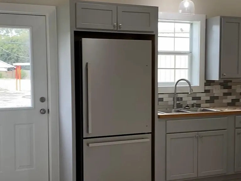 105 Central Ave #1 — Photo 5