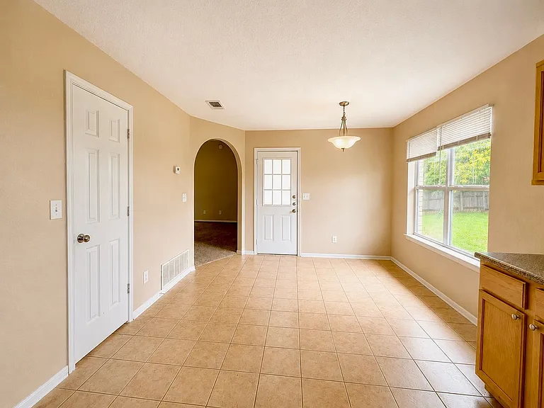 1706 Granex Dr — Photo 4