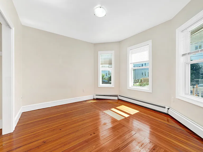 9-11 Winter Hill Rd #1 — Photo 9