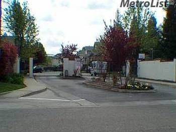 2nd image of 7345 Mulberry Wood Ln