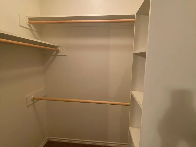 5420 Kemper St — Photo 5