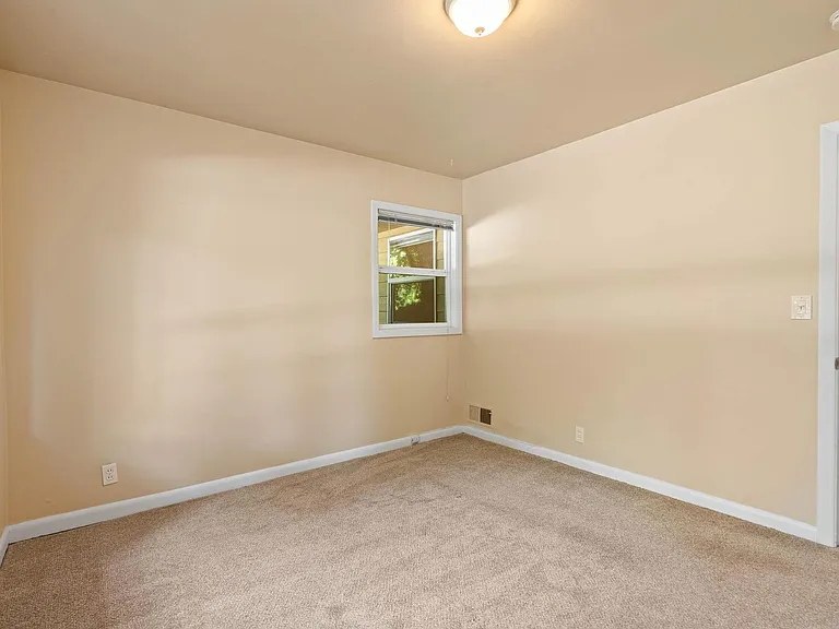 7505 SW Alden St — Photo 24