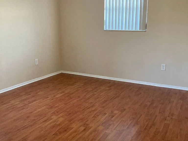 7010 Oakshire Dr — Photo 20