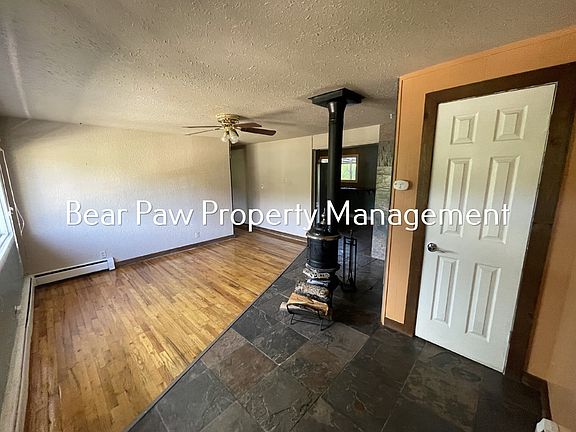 3rd image of 26132 Center Dr