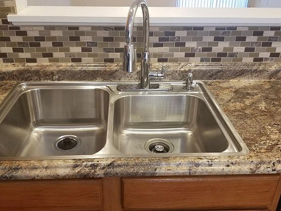 Kitchen-2 - 15489 AW