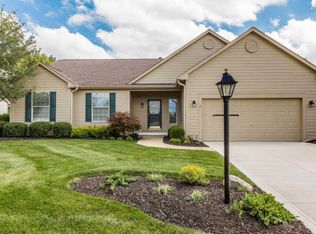 2302 Narrow Leaf Ct, Lewis Center, OH 43035