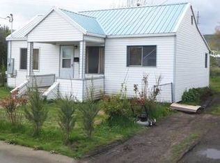 1304 N Cherry St, La Grande, OR