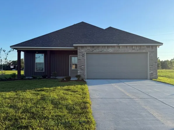 139 Briar Ct, Sulphur, LA 70665