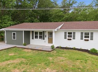 601 Gillespie St, Dobson, NC 27017