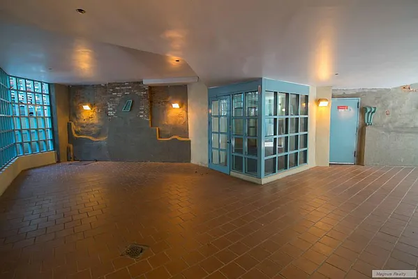 Rented by Magnum Realty Holdings, LLC | media 28