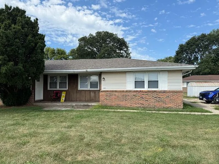 409 N Murphy Rd — Photo 1