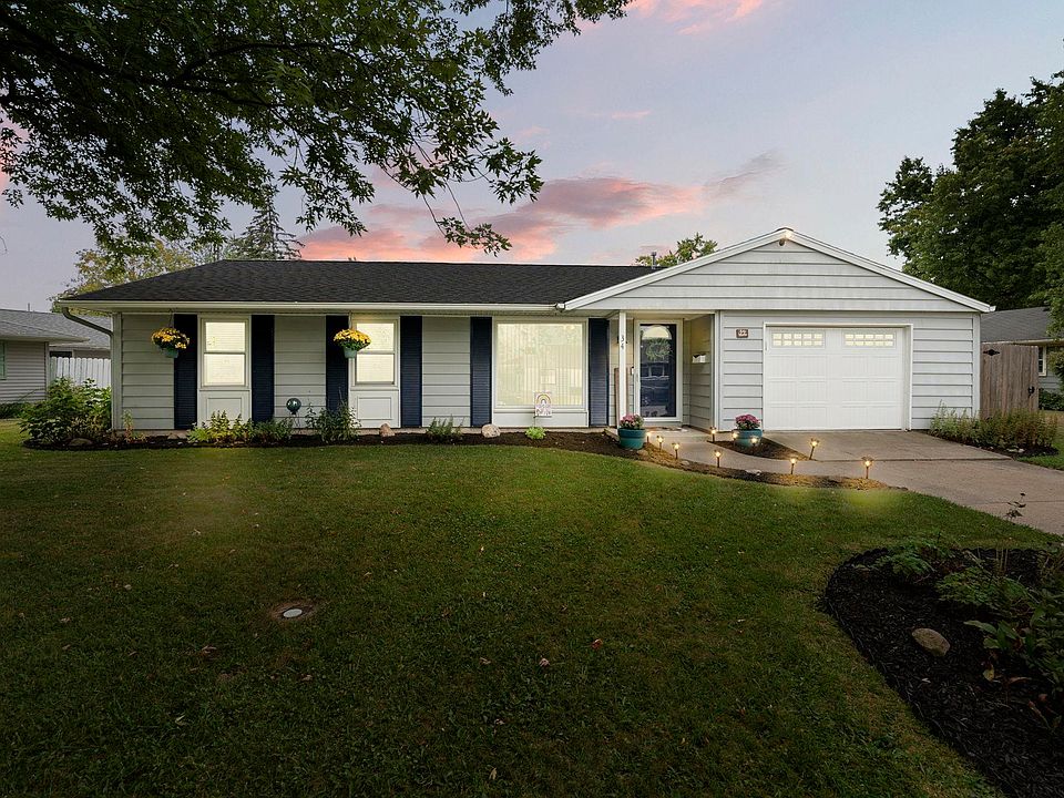 1st image of 34 Jeffrey Dr