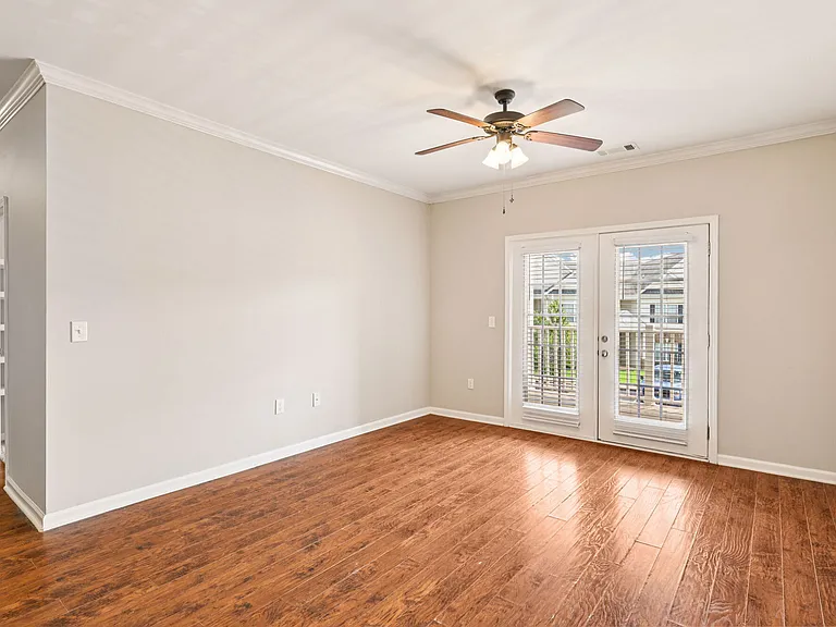 Cumberland Trace Village Apartments — Photo 39
