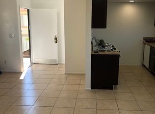 21825 Belshire Ave, Hawaiian Gardens, CA 90716