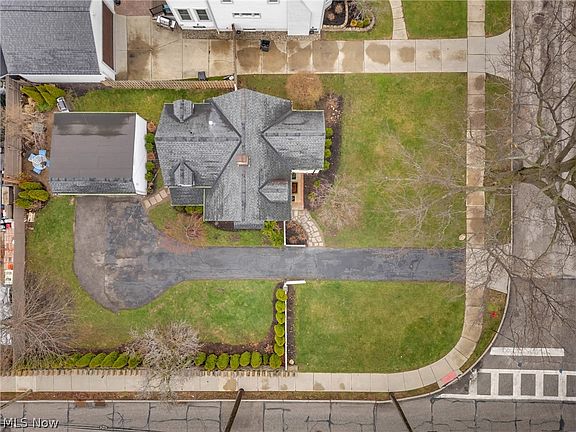 4th image of 392 Cornwall Rd