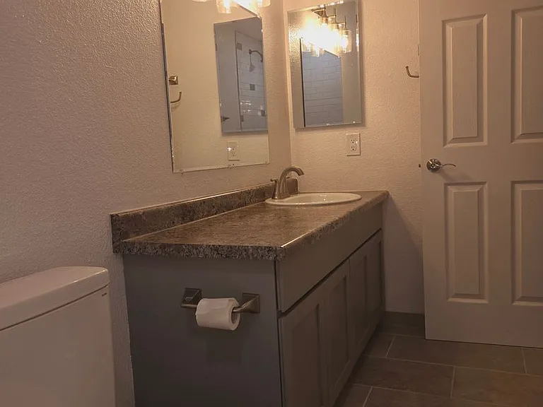 1385 W University Ave #3-124 — Photo 27