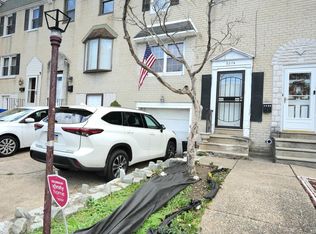 9274 Angus Pl, Philadelphia, PA 19114