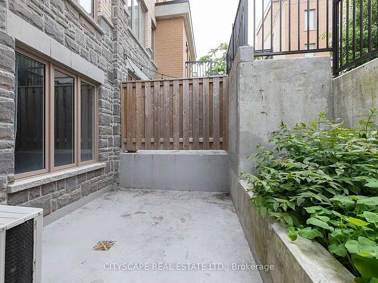 9 Foundry Ave #115 — Photo 14