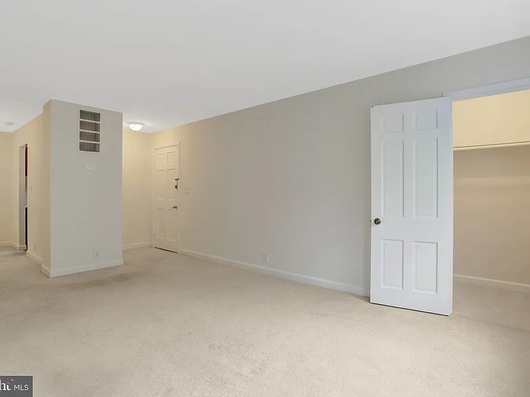 3456 S Stafford St #B1 — Photo 22