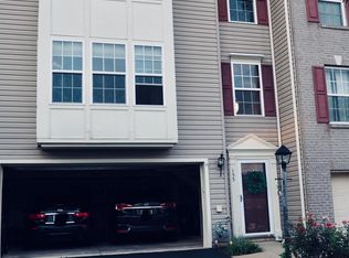 155 Kensington Dr, Pittsburgh, PA 15237