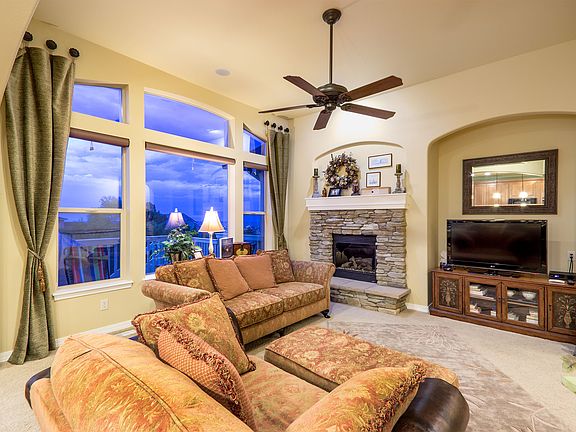 3rd image of 310 Lowick Dr