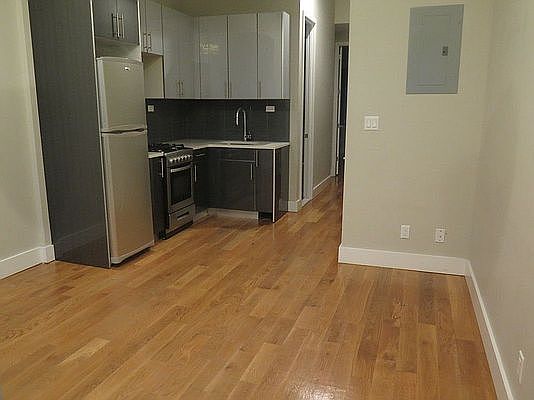 1st image of 188 Noll St APT 3