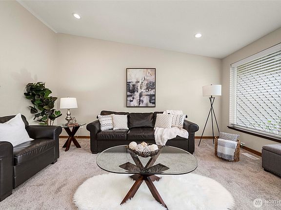 4th image of 7316 138th Street Ct E