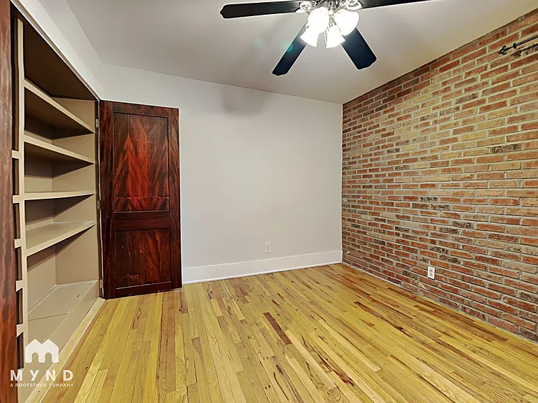 4465 N Meade St — Photo 15