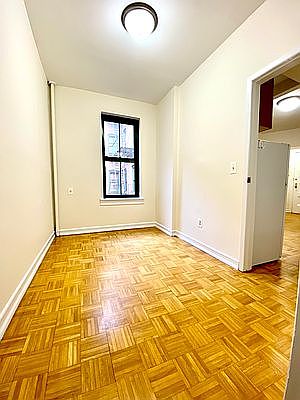 5th image of 520 E 79th St #4V