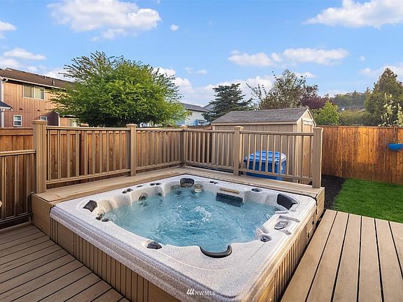 2nd image of 17305 107th Street Ct E