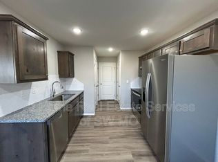 707 E Daniels, Ozark, MO 65721