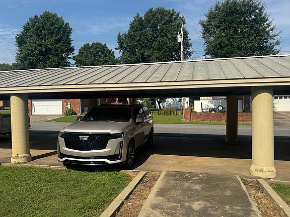 2nd image of 132 Camelot Dr #132