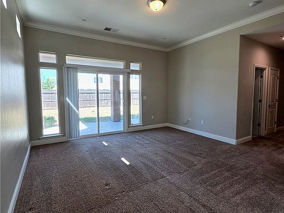 4th image of 507 Hart Dr