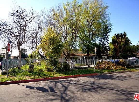 5th image of 11903 Burbank Blvd