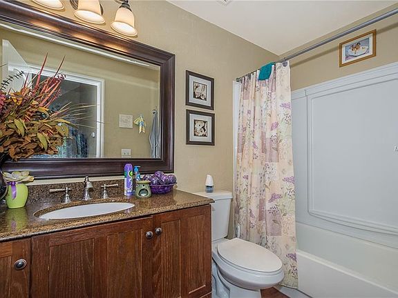 5th image of 5992 Westgate Dr #301-1