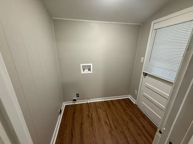 1195 Dorothy Pl #B — Photo 16