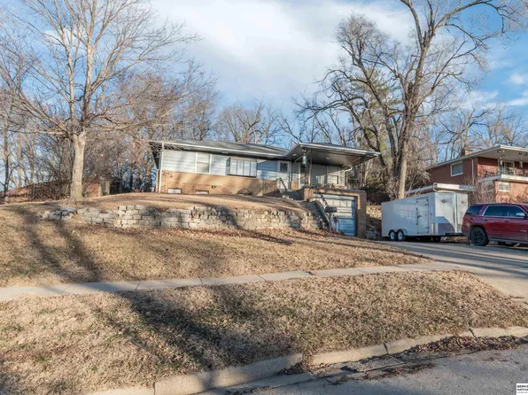 3312 King St, Omaha, NE 68112