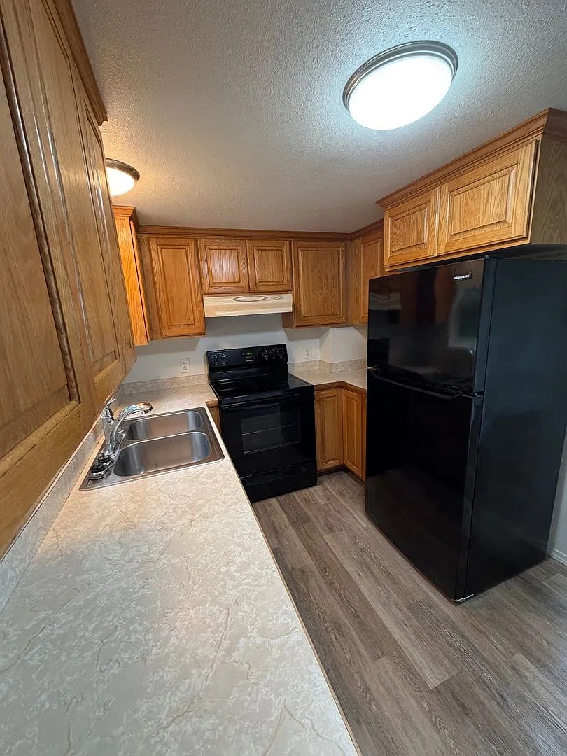 Hawks Prairie (3157 Hawks Prairie Rd.) — Photo 3