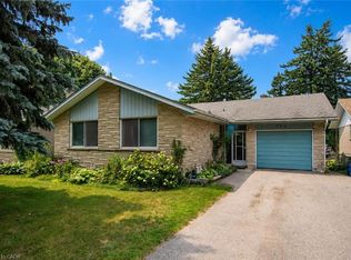 124 Carwood Ave, Kitchener, ON N2G3B9